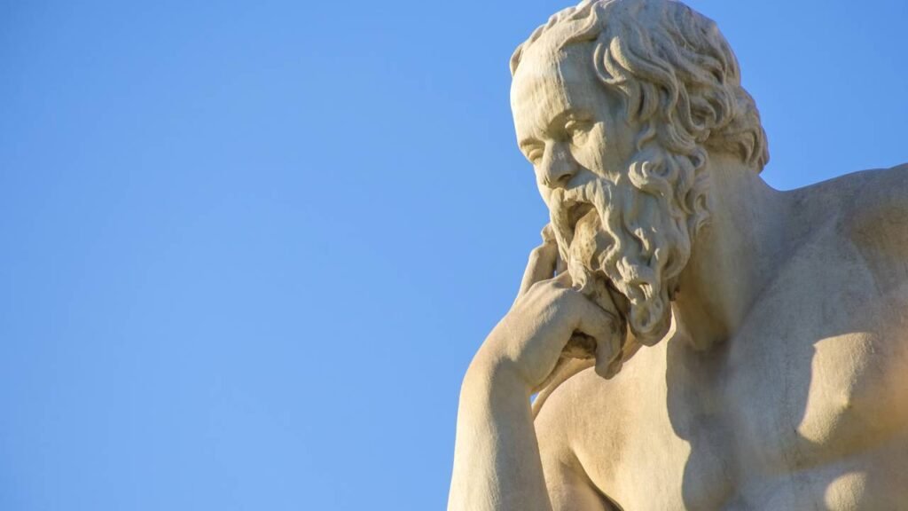 O conselho que moldou Sócrates pode transformar sua vida emocional