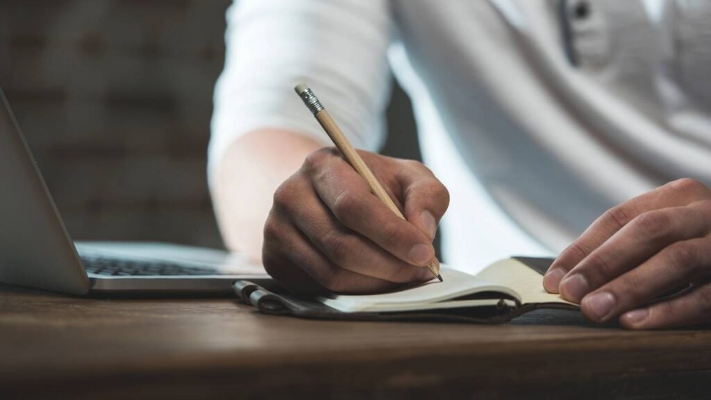 O que significa “Virtus in media stat”, a frase que ensina o valor do equilíbrio