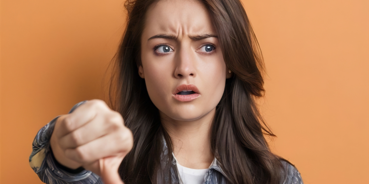 As 7 frases que revelam que alguém é rude e da classe média