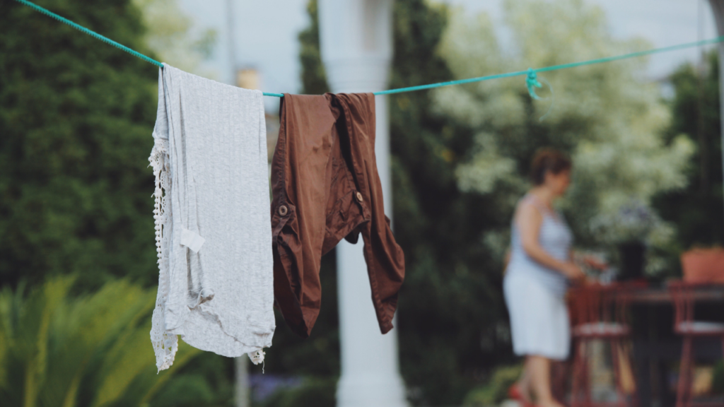 5 coisas que você deve fazer pra roupa secar mais rápido no frio