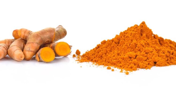 Açafrão-da-Terra - Créditos: depositphotos.com / yothinpi