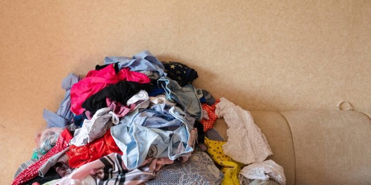 Casa desorganizada - Créditos: depositphotos.com / studioluckyaa