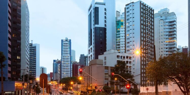 As 3 melhores cidades para morar perto de Curitiba com tranquilidade e qualidade de vida sem perder oportunidades