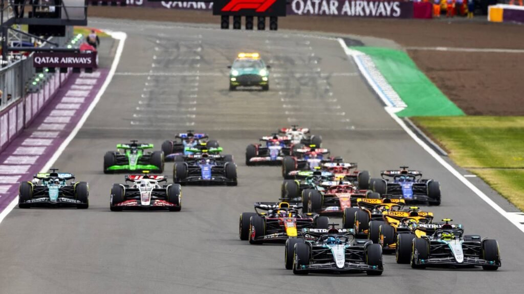 Fórmula 1 2026 divulga datas de lançamento dos carros e estreia de novas equipes