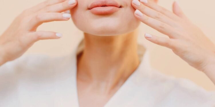 Ginástica Facial - Créditos: depositphotos.com / atercorv.gmail.com