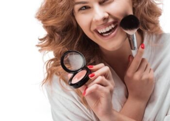 O significado psicológico de escolher não usar maquiagem