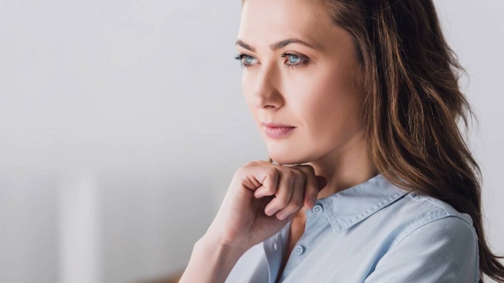 Por que pensar demais pode ser um problema, segundo os filósofos