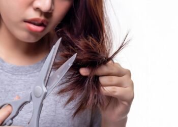 Esses erros comuns fazem o cabelo quebrar antes de crescer