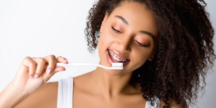 Saúde Bucal - Créditos: depositphotos.com / VitalikRadko