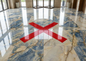 Adeus ao porcelanato: os pisos modernos e baratos que estão dominando as casas em 2025