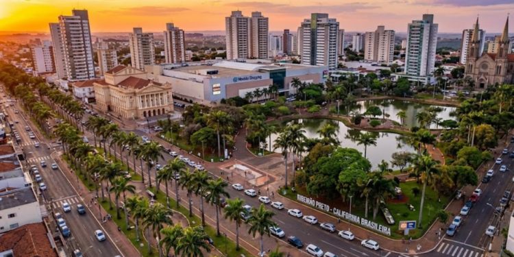 A "Califórnia Brasileira" combina qualidade de vida e alta tecnologia, atraindo investimentos e oportunidades de fora