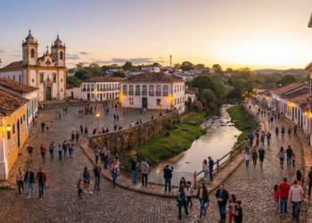 A antiga capital do estado de Goiás preserva casarões históricos europeus em meio às paisagens do cerrado