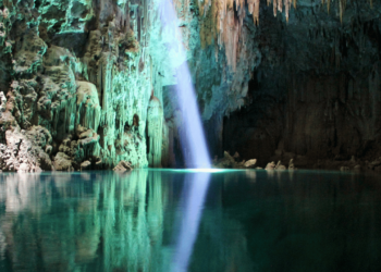 O paraíso de águas cristalinas que hipnotiza com sua beleza exuberante perfeito para quem busca natureza bruta
