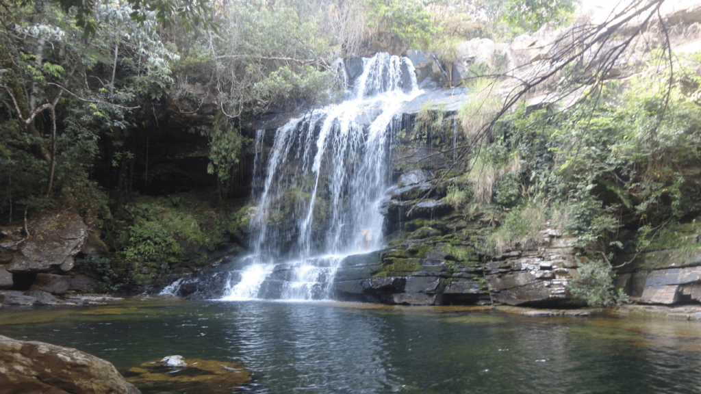 O paraíso das cachoeiras com mais de 150 quedas d’água torna essa cidade a capital do ecoturismo mineiro