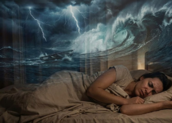 O que significa sonhar com o mar segundo emoções, psicologia e simbolismo