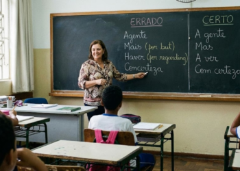 As 5 palavras comuns que todos escrevem errado no Brasil e qual é a forma certa