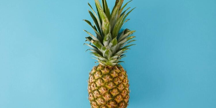 Abacaxi - Créditos: depositphotos.com / AntonMatyukha