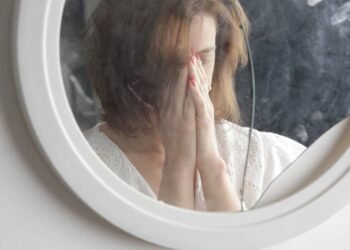 Este é o sinal mais claro de que alguém tem baixa autoestima, segundo a psicologia