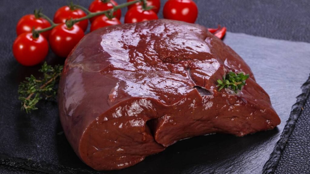 Grupo restaura em 7 dias piscina de resort abandonada avaliada em US$ 1 milhão
