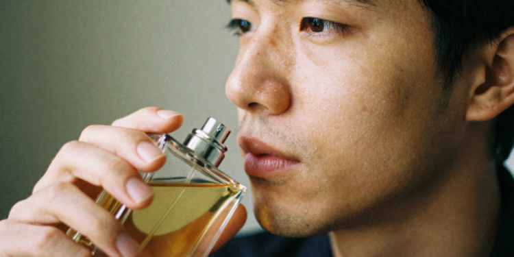 As marcas de perfumes que pessoas inteligente usam com frequência