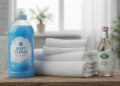 Adeus toalhas ásperas: por que o amaciante é o vilão e o vinagre é o herói