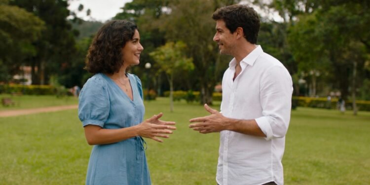 As 4 conversas que todo casal precisa ter em 2026, segundo a psicologia