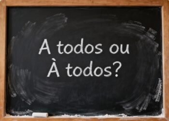 “A todos” ou “À todos”? A regra gramatical sobre o uso da crase
