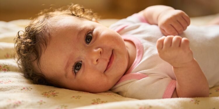 Nome feminino hebraico cada vez mais escolhido por famílias que querem inovar