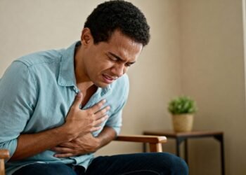 Os verdadeiros sintomas que mostram que você pode estar mal do coração