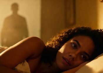 O significado oculto de sonhar que está sendo observado