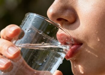 Os melhores horários do dia para beber água e obter uma hidratação ideal