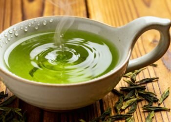 A bebida leve que muitos usam para fortalecer a defesa antioxidante