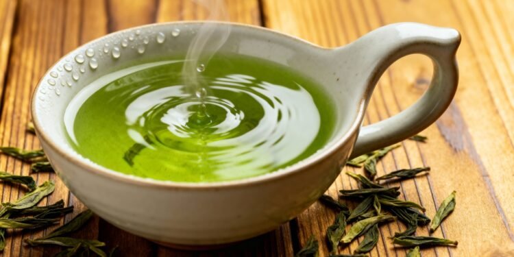 A bebida leve que muitos usam para fortalecer a defesa antioxidante