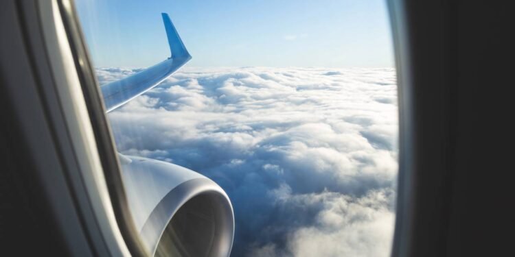 O real motivo das janelas dos aviões são sempre redondas e nunca quadradas que poucos sabem