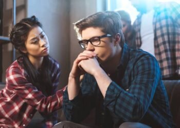 Como a filosofia enxerga a sociedade do cansaço e porquê você deveria estar preocupado