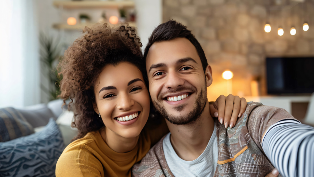 As principais características de pessoas que nunca postam nada sobre o relacionamento, segundo a psicologia