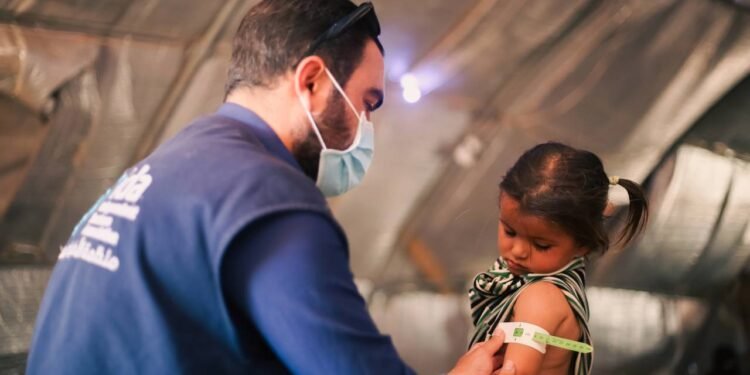 A forma mais grave de desnutrição infantil e seus riscos ocultos - Créditos: depositphotos.com / MohammadBash