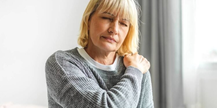 O método natural que ajuda a reduzir dor articular e proteger cartilagens - Créditos: depositphotos.com / assumption111