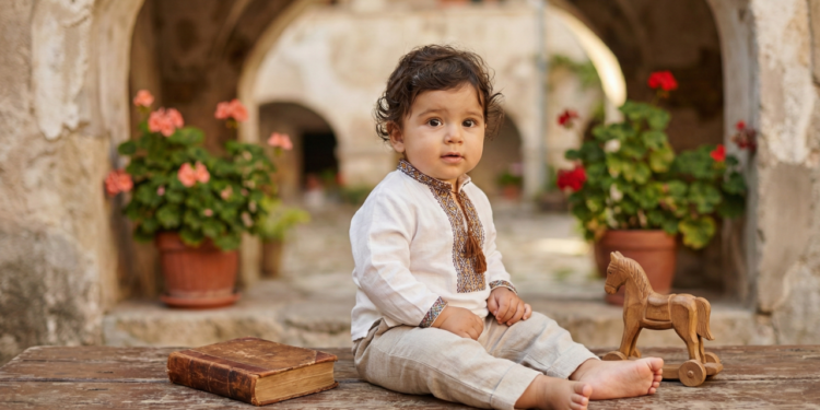 Opções de nomes mexicanos para meninos cheios de história