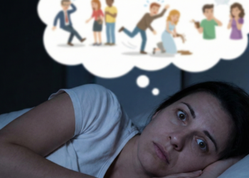 Poucos sabem por que o cérebro revive situações constrangedoras quando você se deita