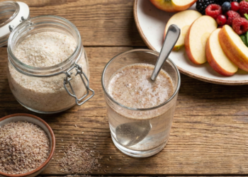 Psyllium funciona mesmo? Os benefícios reais dessa fibra natural e forma correta de uso