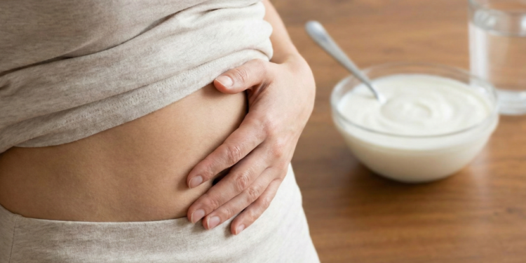 O que acontece com seu intestino quando você consome iogurte natural com frequência