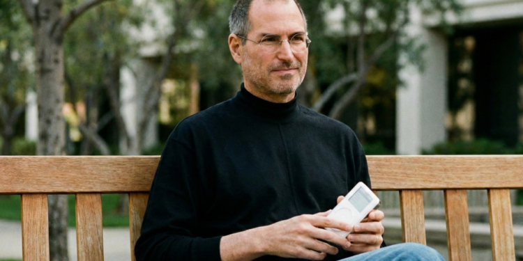 A frase com a qual Steve Jobs resumiu o que realmente diferencia pessoas comuns de inovadores