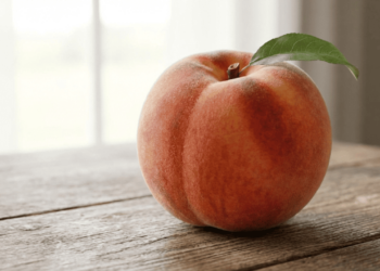 A fruta prática que pode virar aliada da sua digestão e da aparência da pele