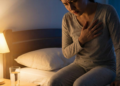 O que acontece quando você sente um aperto no peito todas as noites antes de pegar no sono?