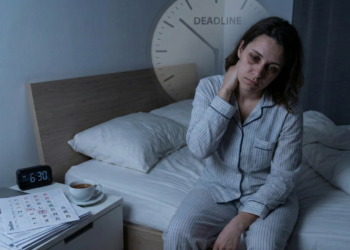 O risco silencioso na saúde de quem costuma reviver o trabalho mesmo enquanto dorme