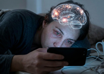 O que acontece com seu cérebro quando você passa muitas horas nas redes sociais