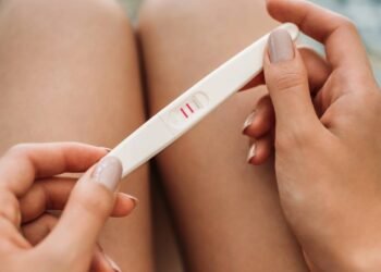 Teste de gravidez pode dar negativo mesmo com sintomas