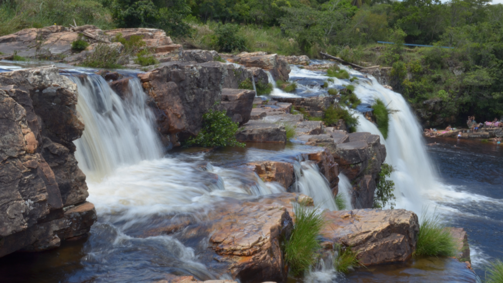 Poucos sabem que a 100 km de Belo Horizonte existe um dos santuários naturais mais ricos do planeta