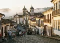 Essa antiga vila a 100 km de Belo Horizonte emociona quem adora antiguidades e tesouros da arquitetura colonial